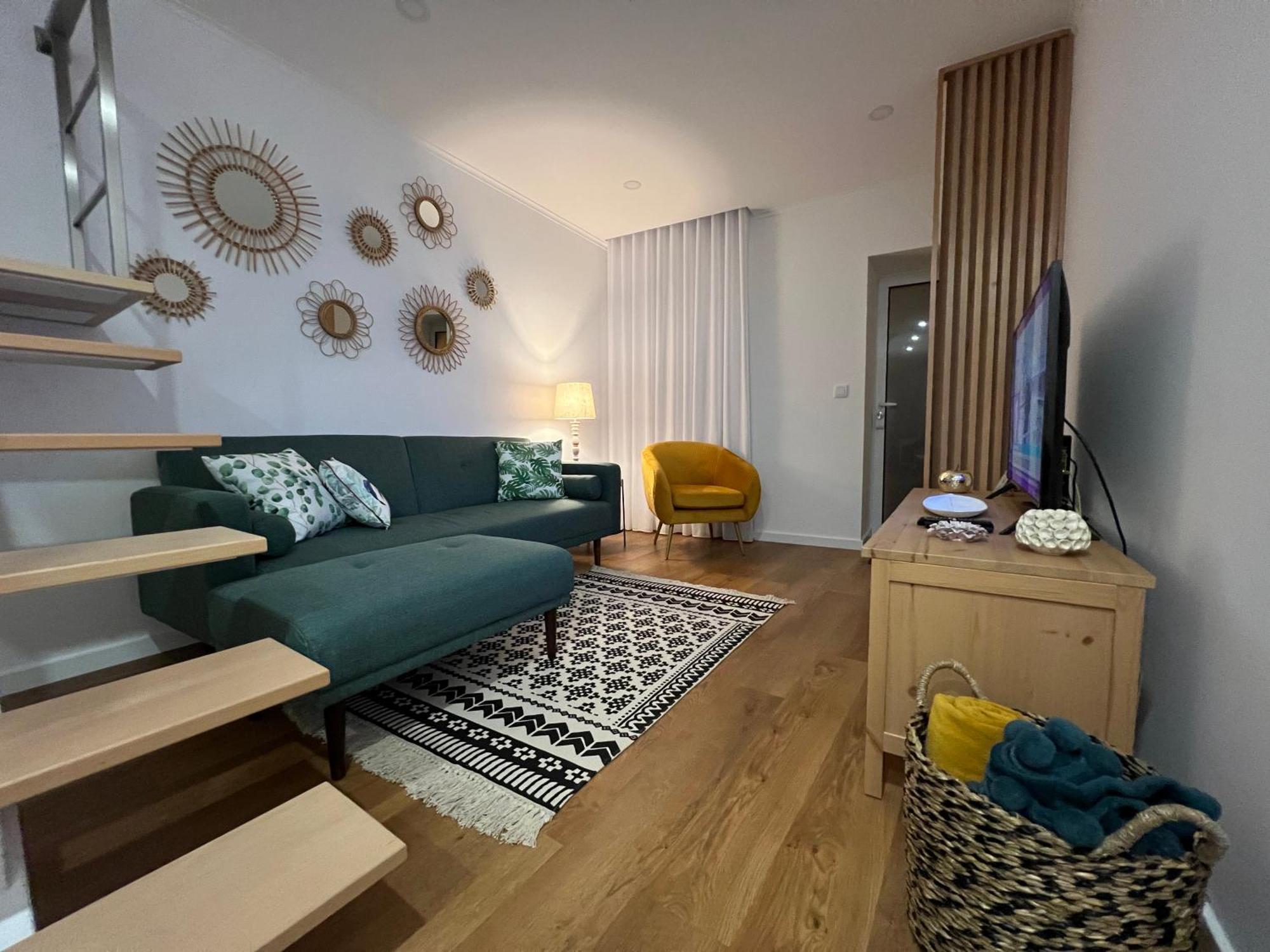 Urban 41 Guest House ポンタ・デルガダ エクステリア 写真