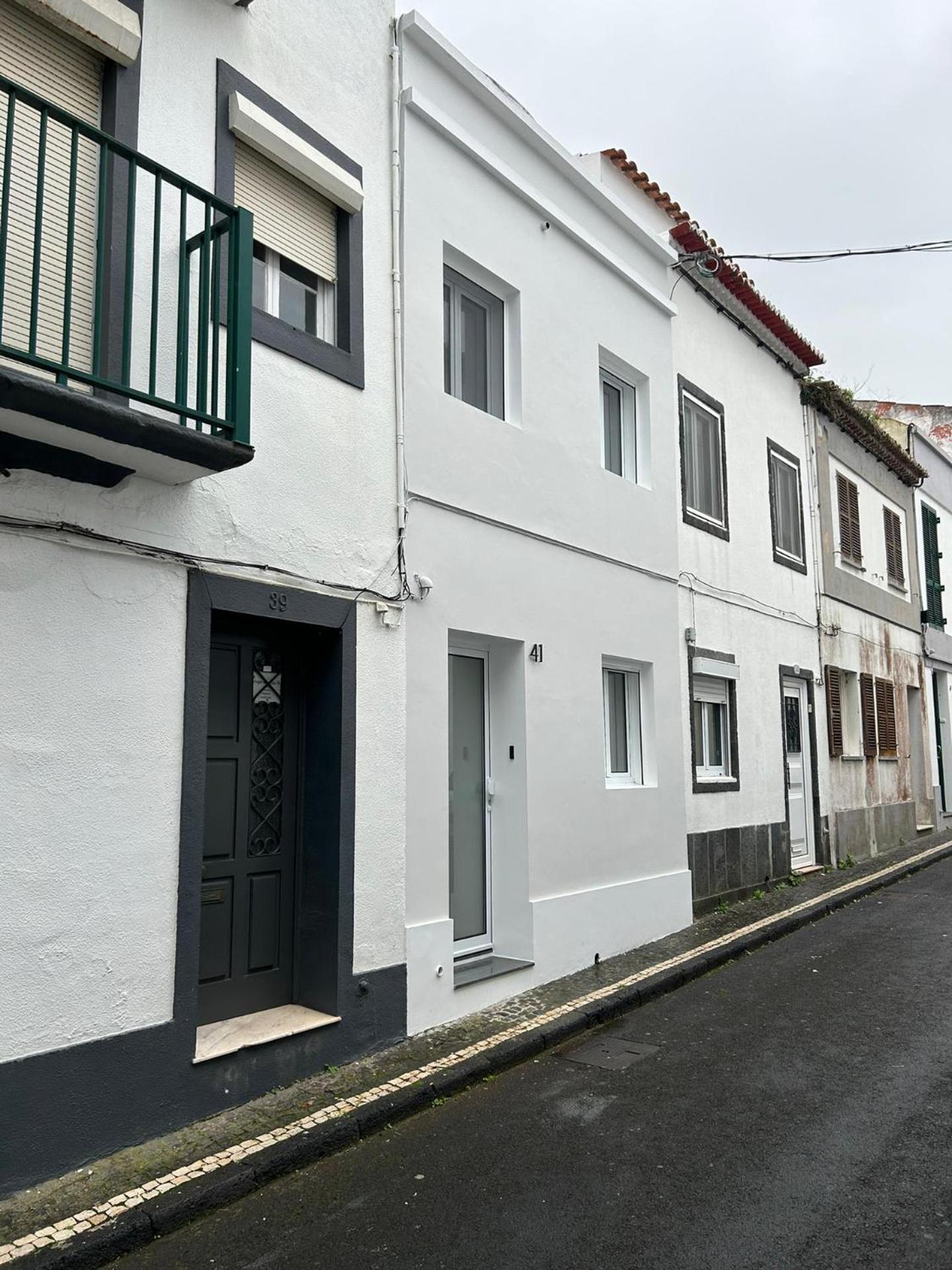 Urban 41 Guest House ポンタ・デルガダ エクステリア 写真